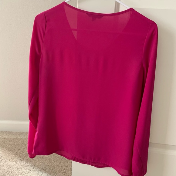 Express Women's Fuchsia Long Sleeve Blouse - Picture 2 of 3